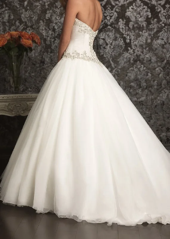 Flash Deals Allure Bridals 9017
