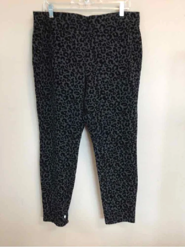 STYLE & CO SIZE 14 Ladies PANTS