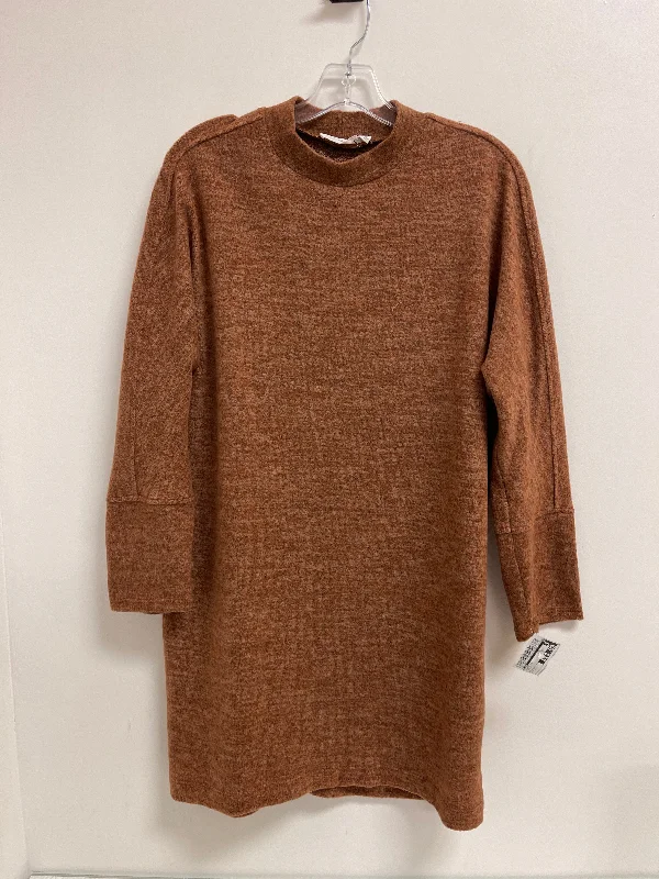 Great Bargains Tunic Long Sleeve By Lush In Brown, Size: S
